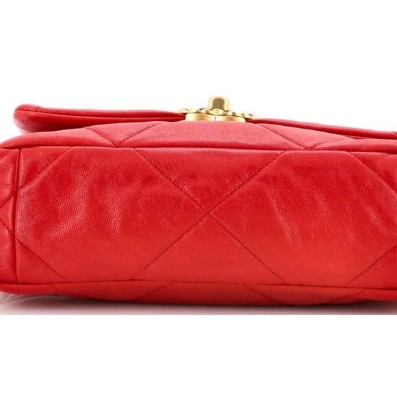 Chanel 19 Flap Bag Quilted Leather Medium - Picture 4 of 6